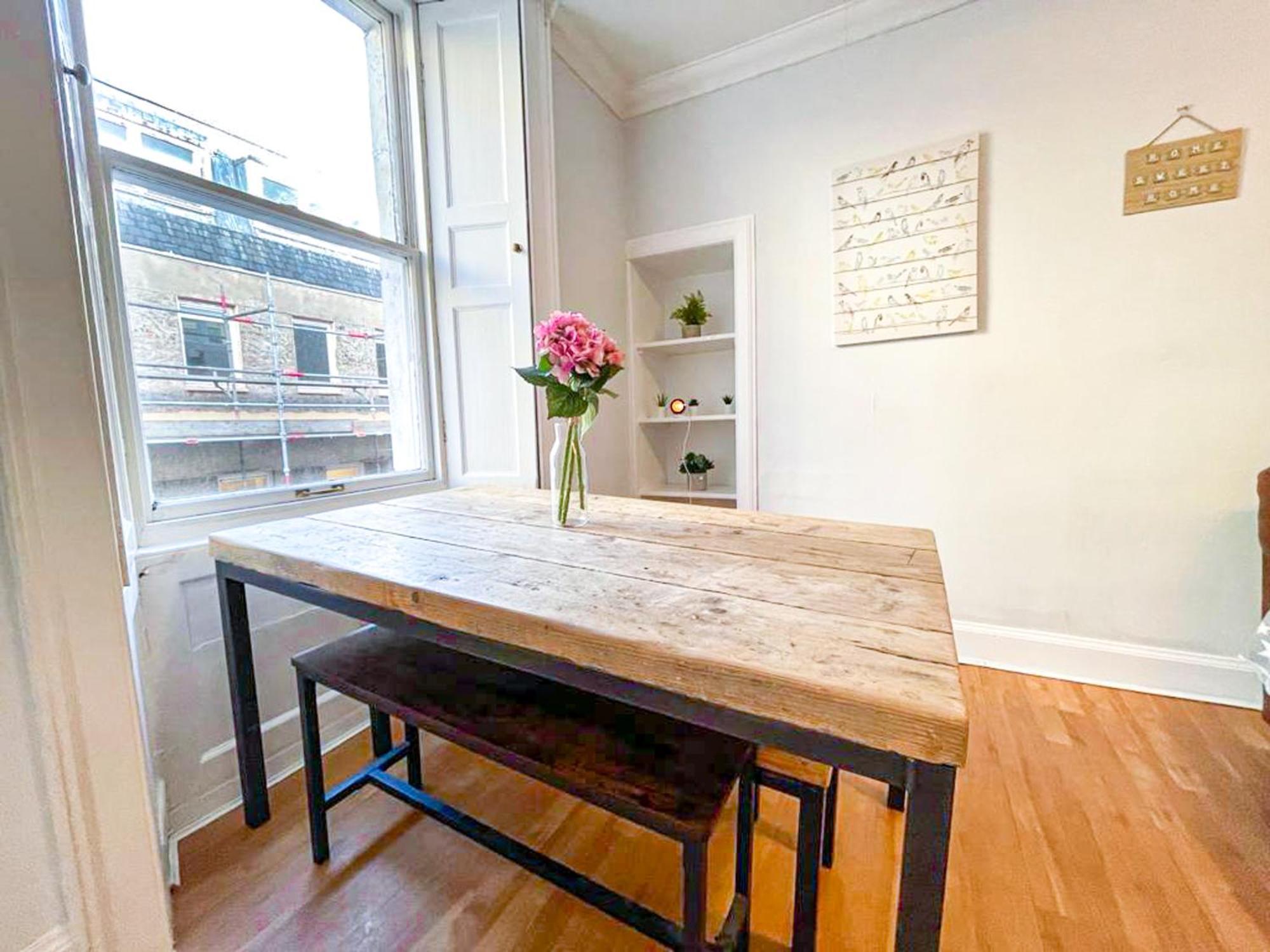 Rose Street'S Hidden Treasure- 2Bed Newly Refurbished Apt EDI Exterior foto